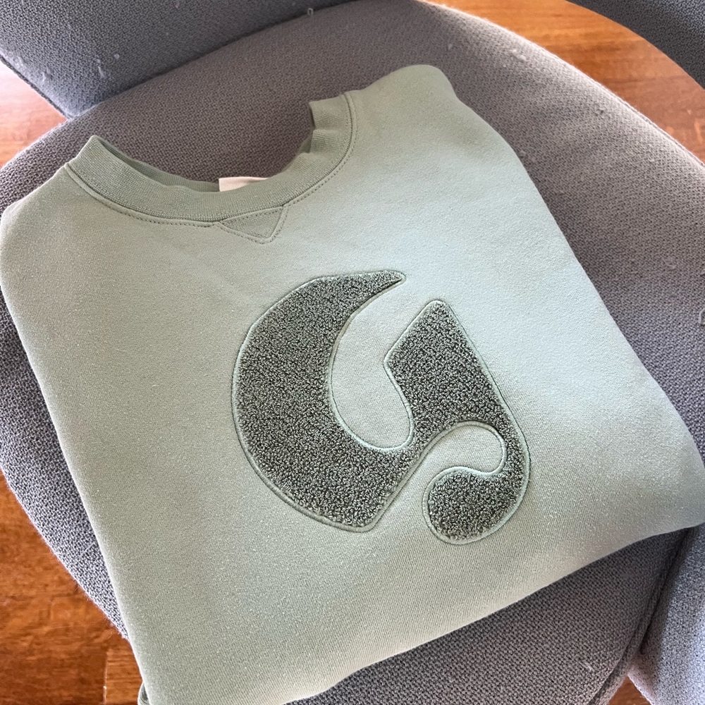 Limited Edition Glossier Crewneck Boston Edition.